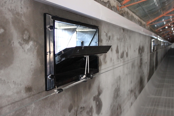 側牆進（jìn）風係統