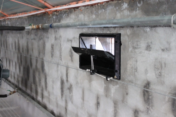 側牆進風係（xì）統