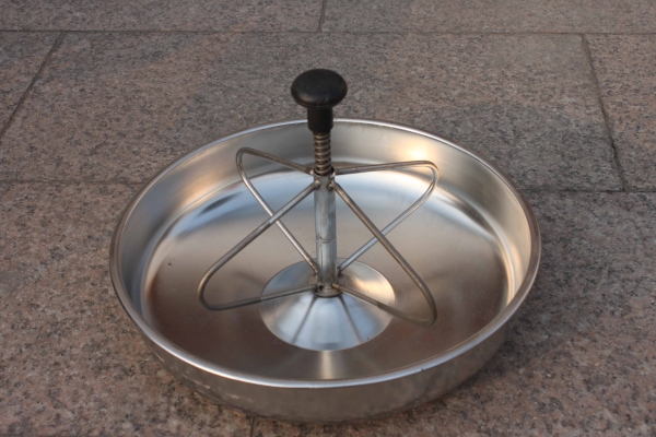 不鏽（xiù）鋼（gāng）仔豬補料槽Φ320